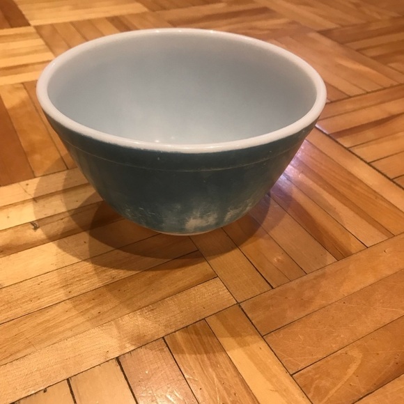 Vintage PYREX #401 early primary colours collection mixing bowl​​​​​​​​​ - Picture 2 of 8